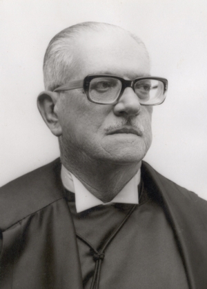 MIN. ALFREDO BUZAID